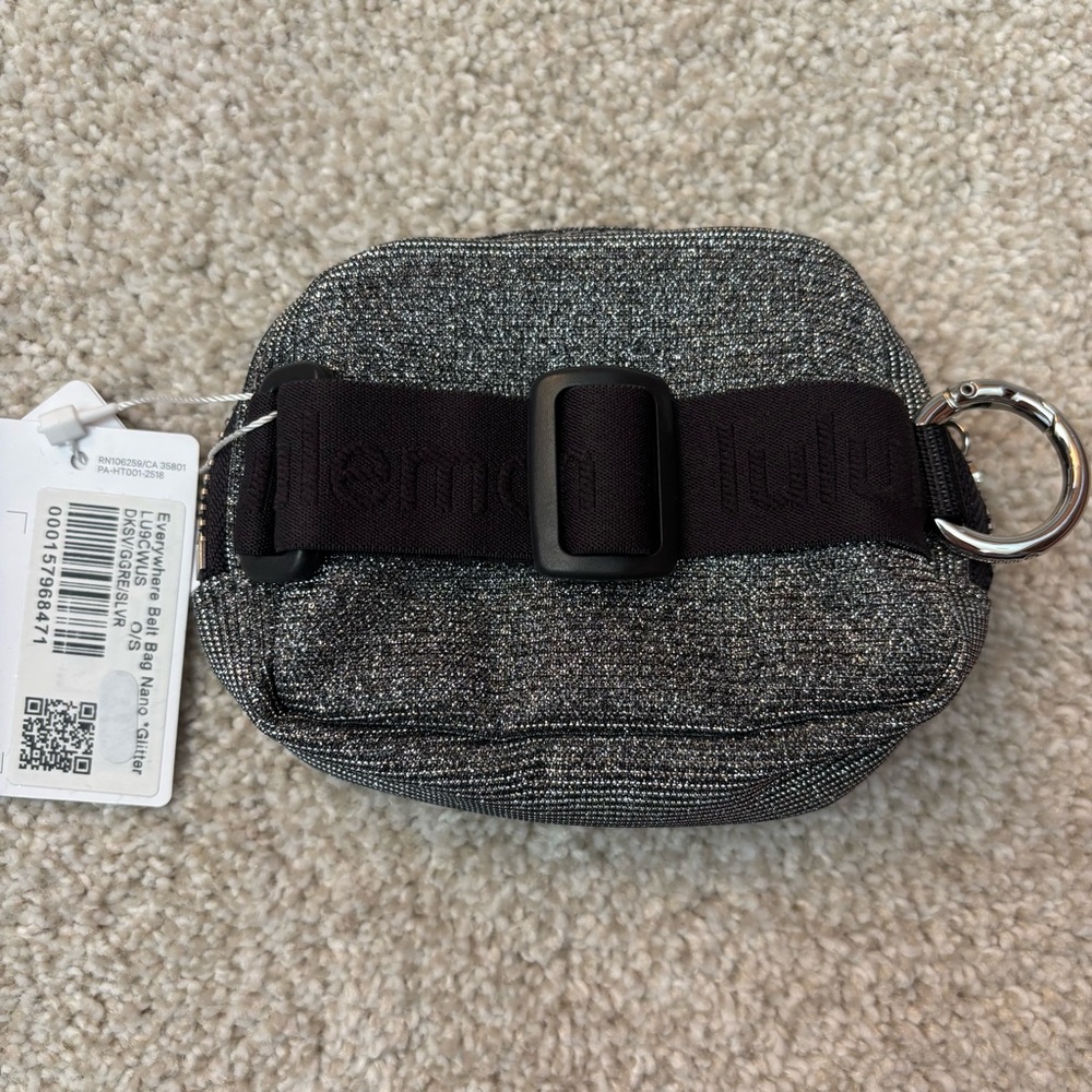 Lululemon Everywhere Belt Bag Nano Glitter Silver NWT - Picture 2 of 6